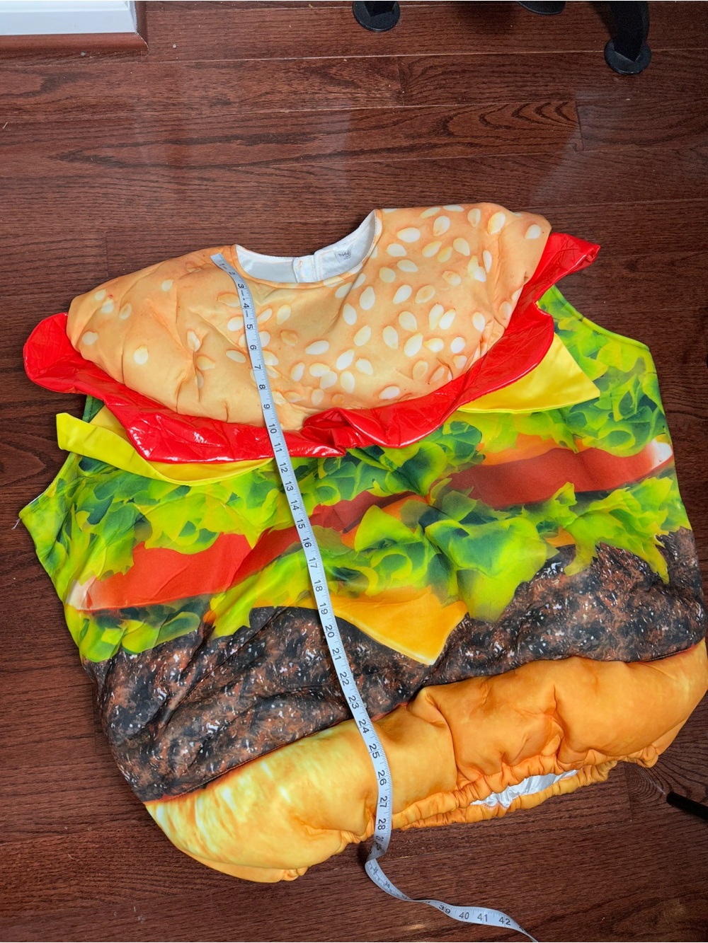 SPIRIT Cheeseburger Adult Costume. One Size - Picture 11 of 16